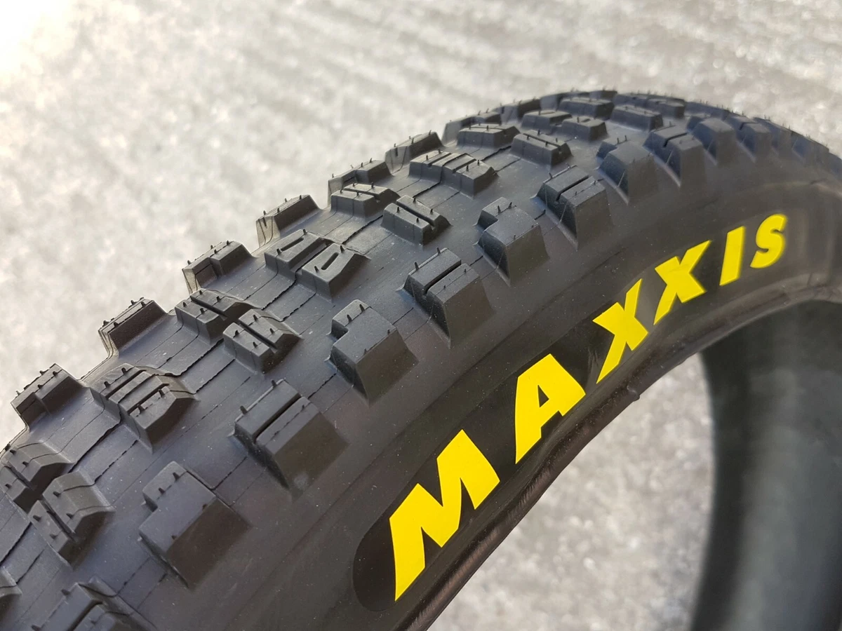 Maxxis 26 clearance tubeless