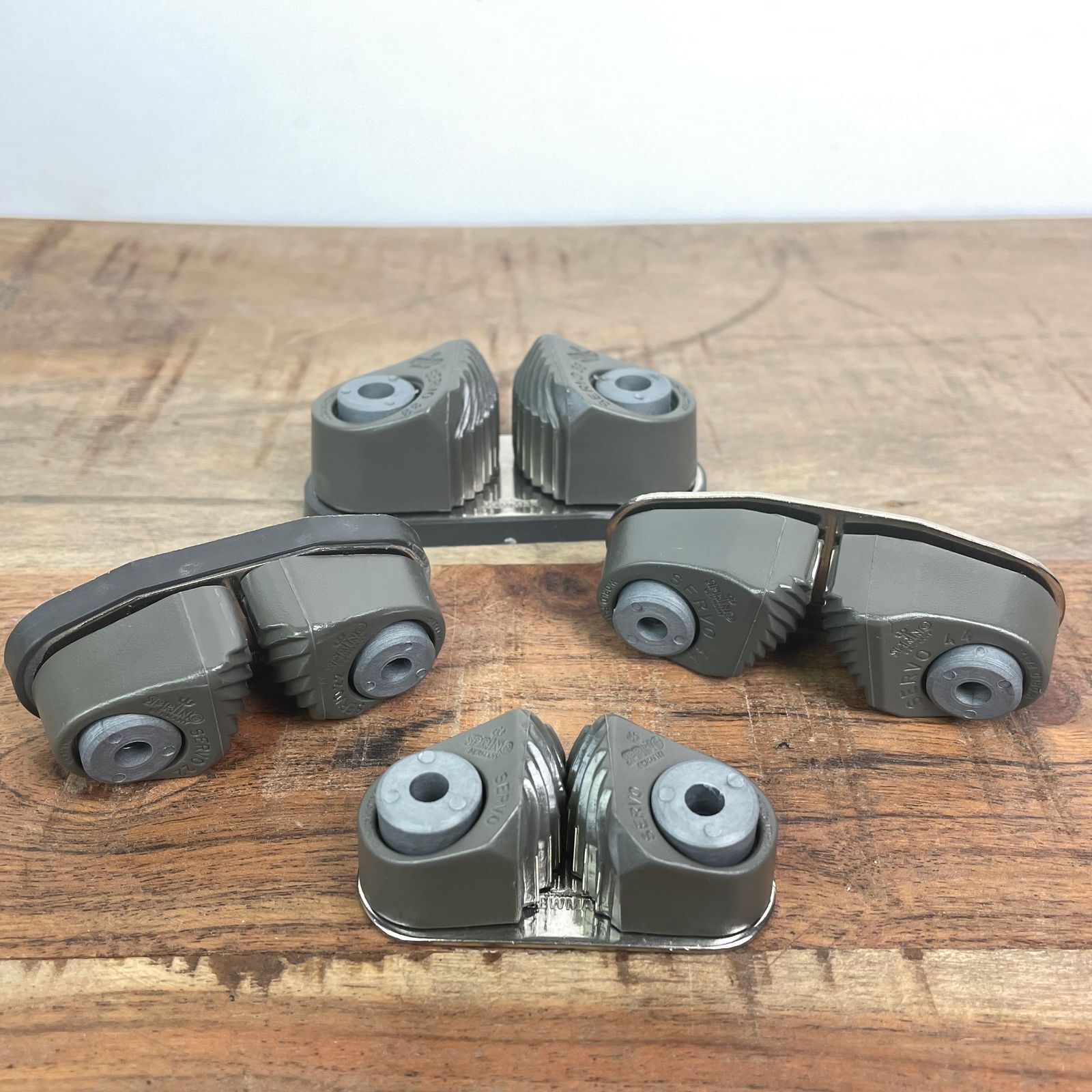GeBOOTE24 Servo Cleat Schotklemme - Curryklemme Für Tauwerk 6-10mm, Größe 22