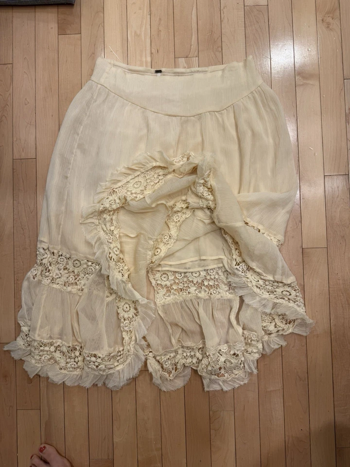Falda Larga Fluida Free People Color Crema Encaje Terapia En Niveles Boho Vibraciones Foto 3 de 4