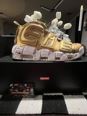 Size 9.5 - Supreme x Nike Air More Uptempo Metallic Gold