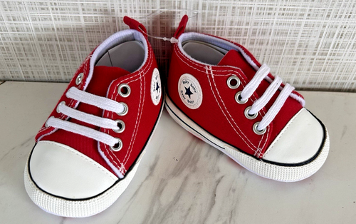 All Star Low Top Babys Kleinkinder Unisex Rot Canvas Schuhe Größe 2 Neu! BxZ