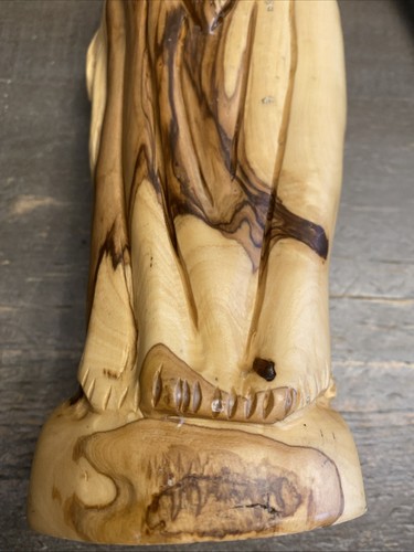 Virgin Mary Carved Olive Wood Detailed - Small Age Cracks On Base See Pics 9” - Picture 9 of 18