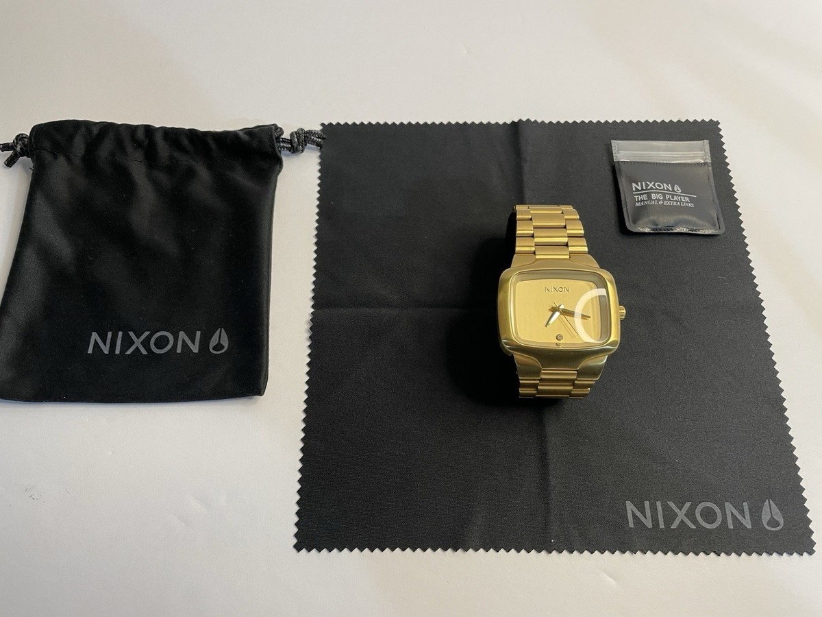 Nixon The Big Player Gold Quartz Watch Very Rare Pristine