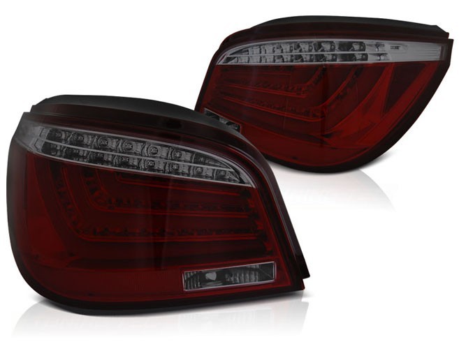Remplacer feux usés BMW E60 avec ces feux arrière LED Bar fumé 12V