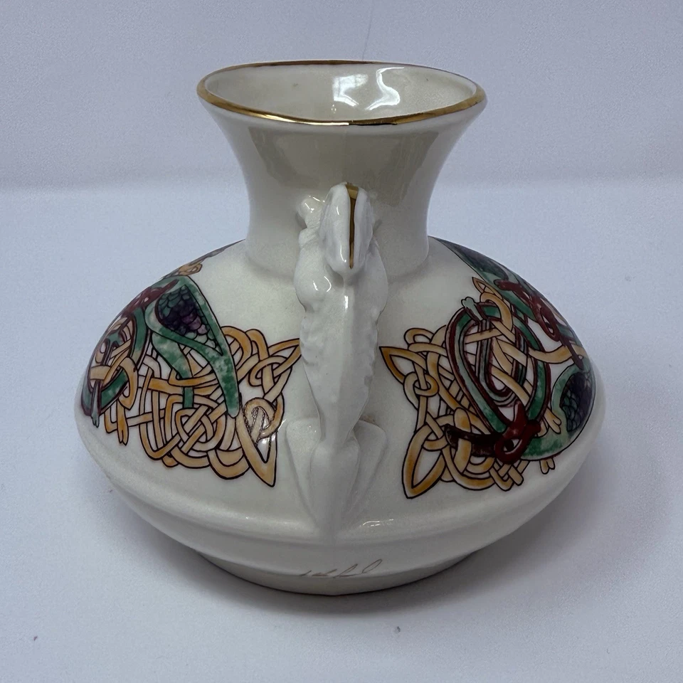 Jarrón de porcelana irlandés CRE con asas de animales dobles hecho a mano en Galway Irlanda firmado Foto 2 de 4