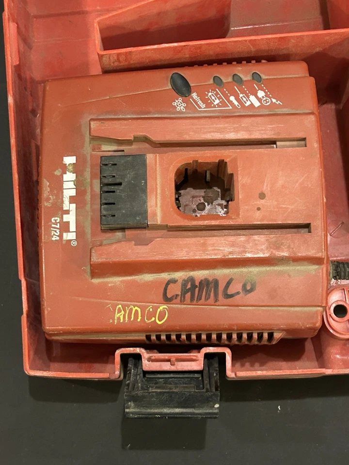 Hilti Rotary Hammer Drill TE 2-A22  5/8" SDS Plus Cordless w/Battery/Charger - Image 4 of 4