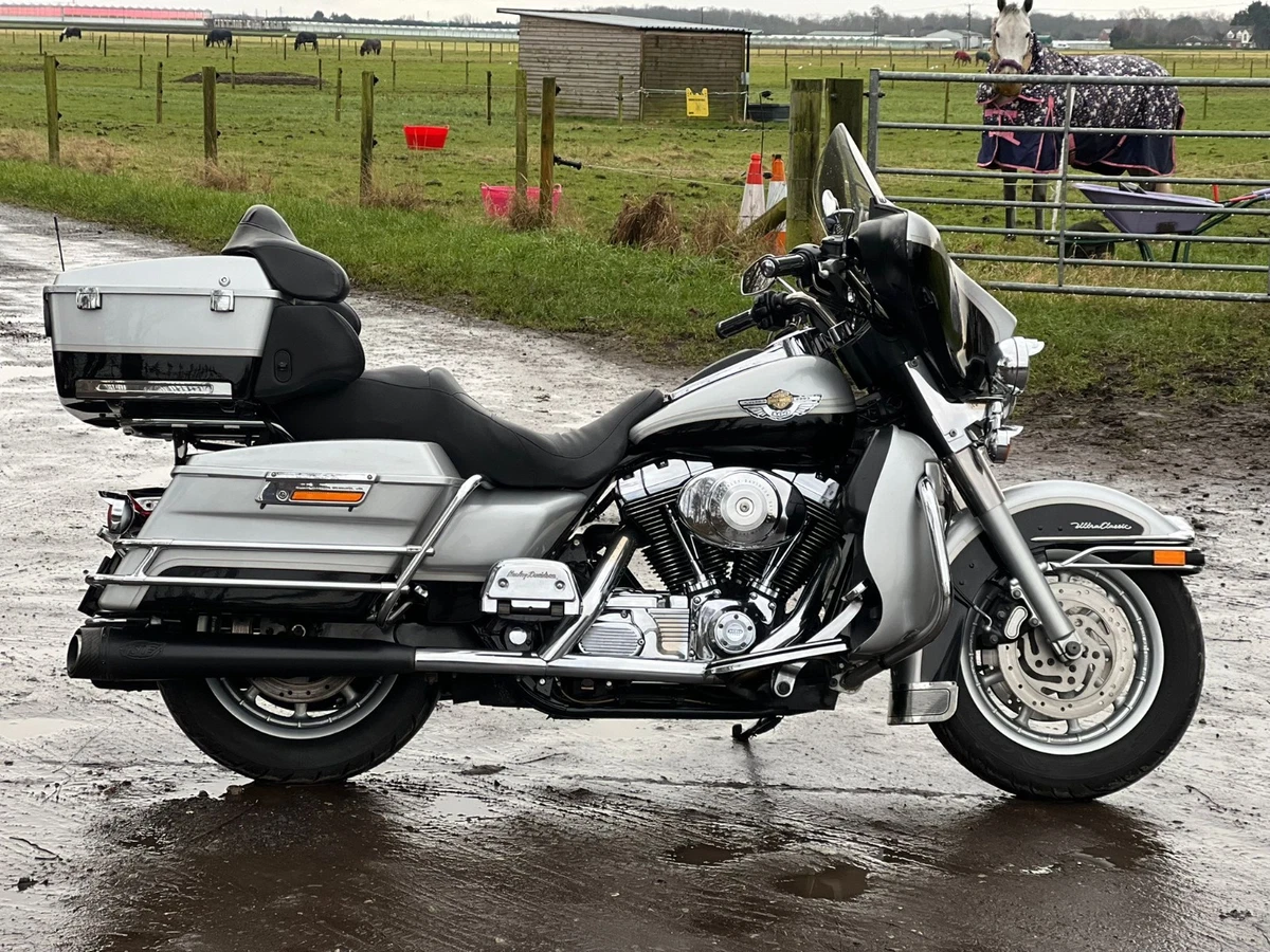Harley-Davidson Electra Glide Ultra Classic 1584 FLHTCUI - Occasion En Très Bon état