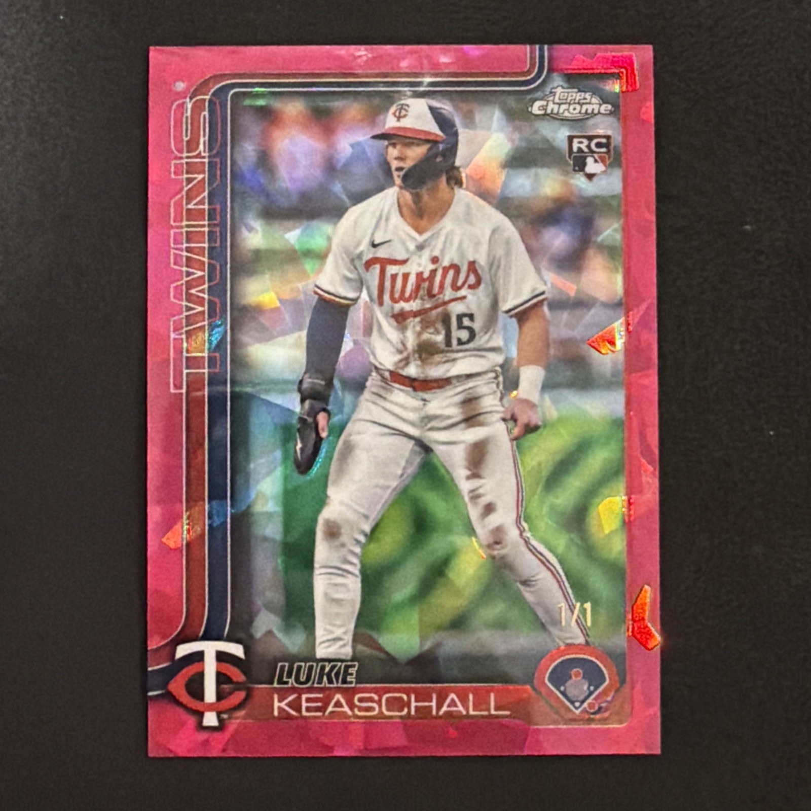2025 Topps Chrome Update Sapphire #USC106 Luke Keaschall RC padparadscha 1/1