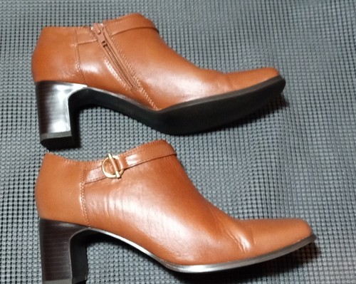 ๐ข AJ Valenci Med Heel Side Zip Ankle Boots sz 7m CognacLeather MINTY - Picture 5 of 12