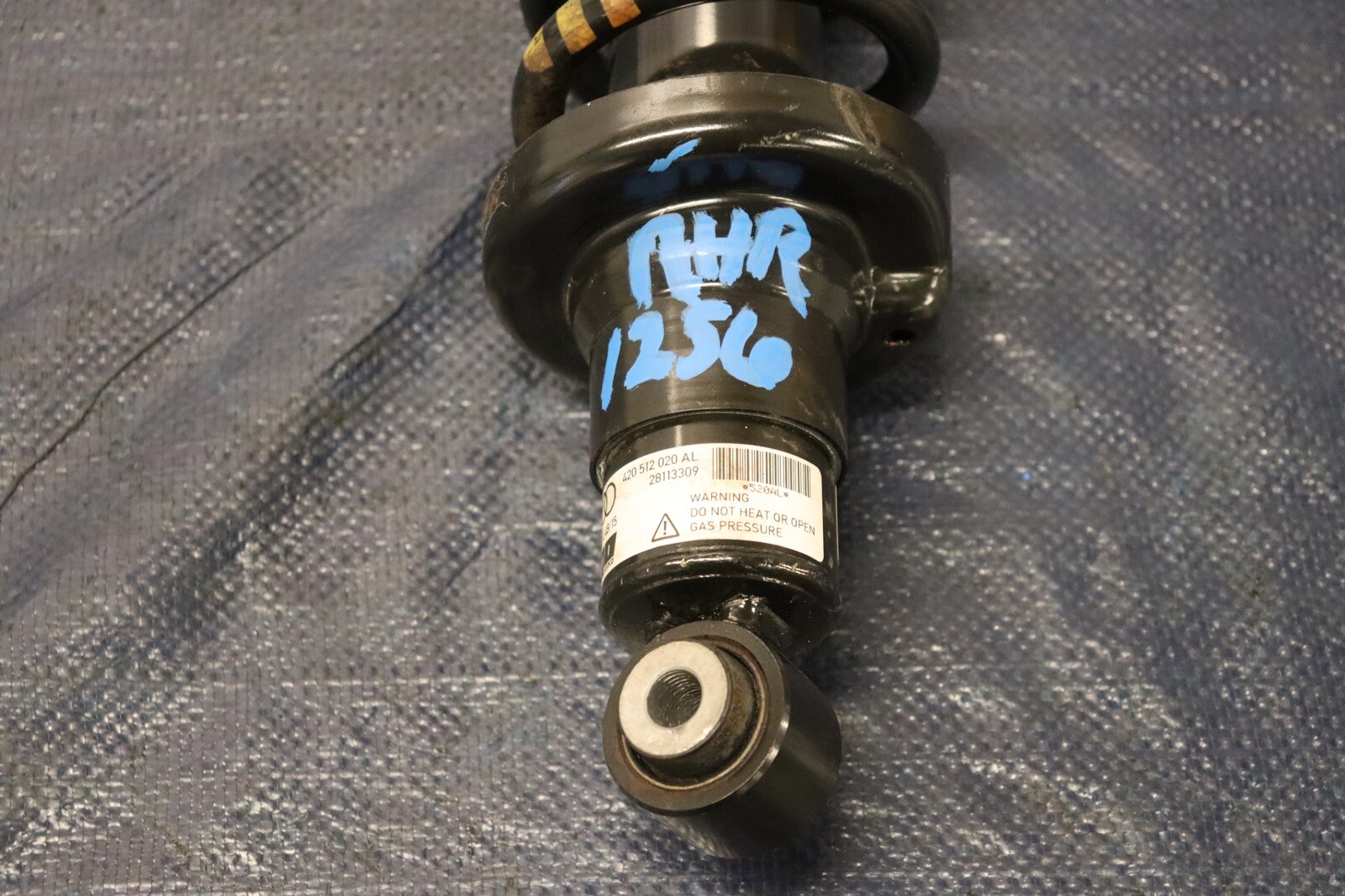 2012 AUDI R8 5.2 QUATTRO SPYDER V10 OEM RH PASSENGER REAR SHOCK & SPRING #1256