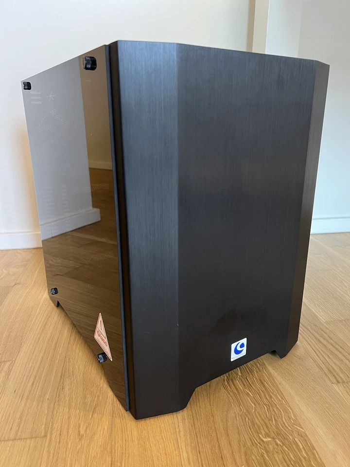 Retro Gaming PC - 8GB RAM / Intel C2Q6600 / MSI Neo2-FiR / SAPPHIRE HD7850 2GB