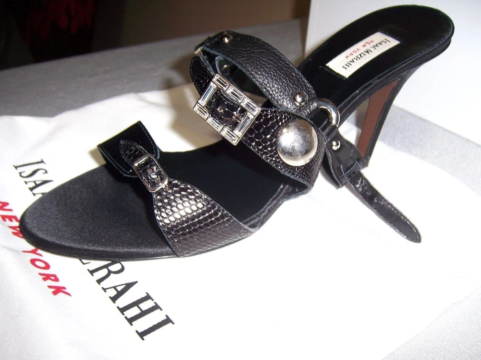 NEW ISAAC MIZRAHI SIZE 9.5 BLACK SNAKESKIN LEATHER STRAPPY SHOES SANDAL - Image 4 of 4