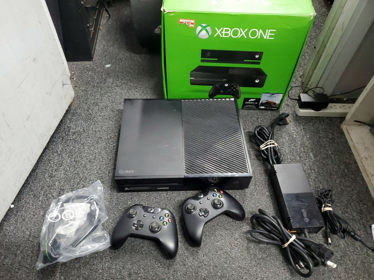  XBOX One 500 GB Black Console : Video Games