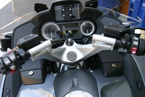 Handlebar Risers Bar Backs 1.5/8" 41mm move for BMW R1200RT 14+ and R1250RT - Picture 3 of 4