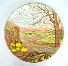 Vintage 1975 BYRON MOLDS "Pumpkin Farm" 3D Wall Art Plate By Carol '75 USA