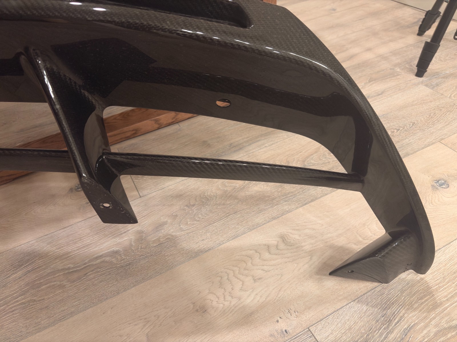 2017-2022 Mclaren 720s Carbon fiber diffuser OEM 14A4680CP  *DAMAGED*