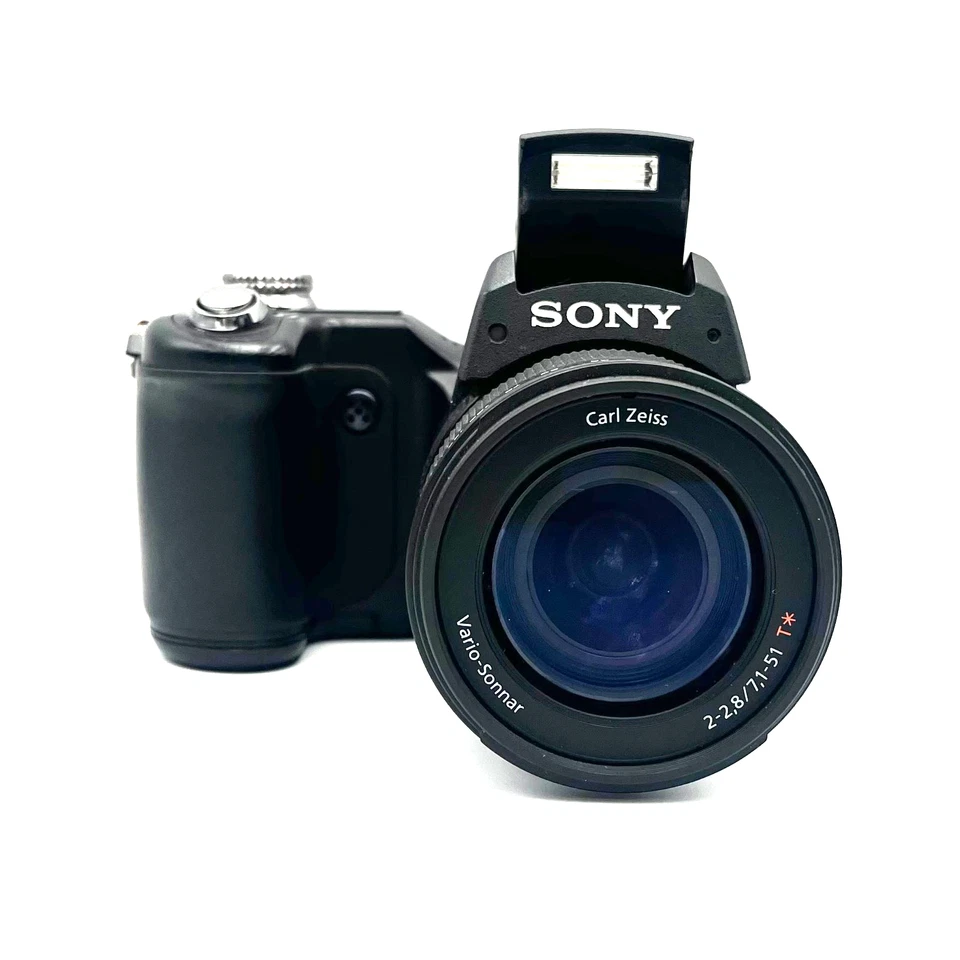 SONY Cyber-shot DSC-F828 Compact Digital Camera From Japan - Image 3 of 4