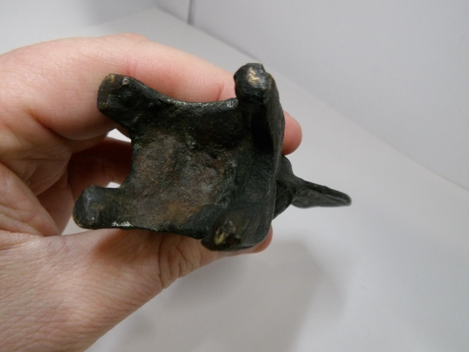 A Japanese bronze figure of Kannon Edo Period, possibly earlier