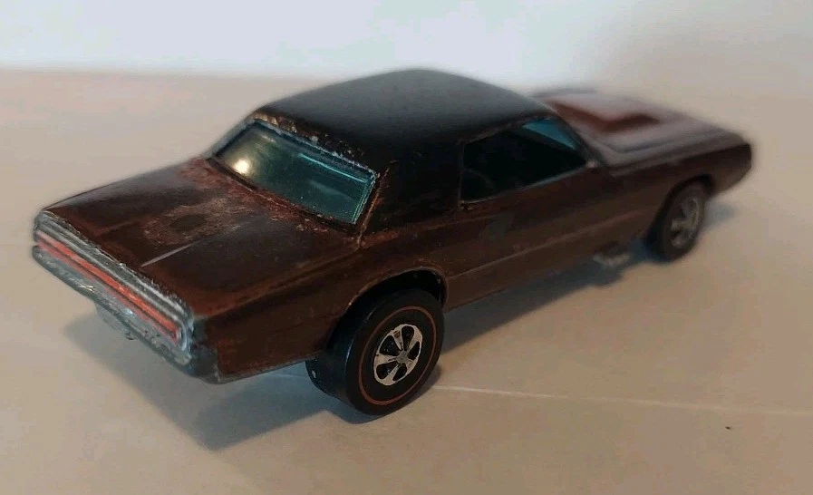 Hot Wheels Redline Custom T-Bird 1967 Cobre Blanco Int. Top negro hecho en EE. UU. Foto 4 de 4