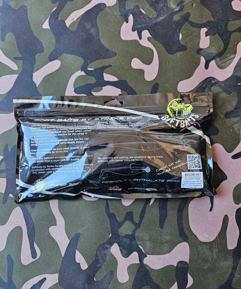 Strike Pro Softbaits SPT17 #008 Zander Queen 17cm 30g Gummifisch - Bild 2 von 2