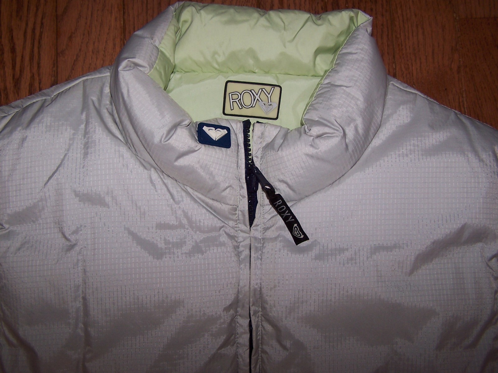 Roxy Full Zip Reversible Down Vest MINT GREEN/GRE… - image 3