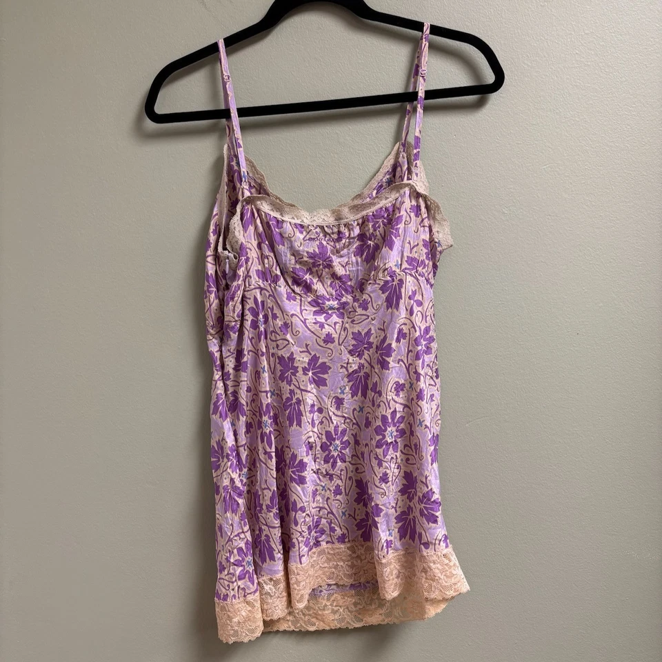 DKNY 牛仔女式丝绸蕾丝吊带上衣尺寸 * 14 婴儿娃娃 Y2K 紫色花卉仙女 — 第 4/4 张图片