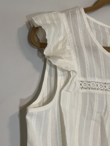 Matilda Jane Women’s Blouse Ruffles Crochet Sleeveless White Size L BOHO EUC - Picture 4 of 6