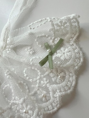 Blythe Doll Clothes -- Dreamy Elegant Floral Green Dress Set (OOAK) - Picture 21 of 24