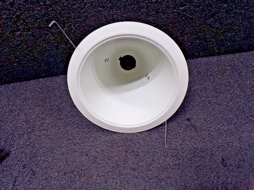 6" White Reflector Style Halogen, Incandescent, LED Rec. Downlight Trim 6pk (TS) - Picture 3 of 7