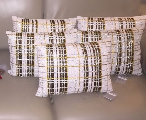 NWT Kim Seybert Neiman Marcus White Gold Plaid Beaded Luxury Throw Pillows 12x16 - Picture 2 of 11