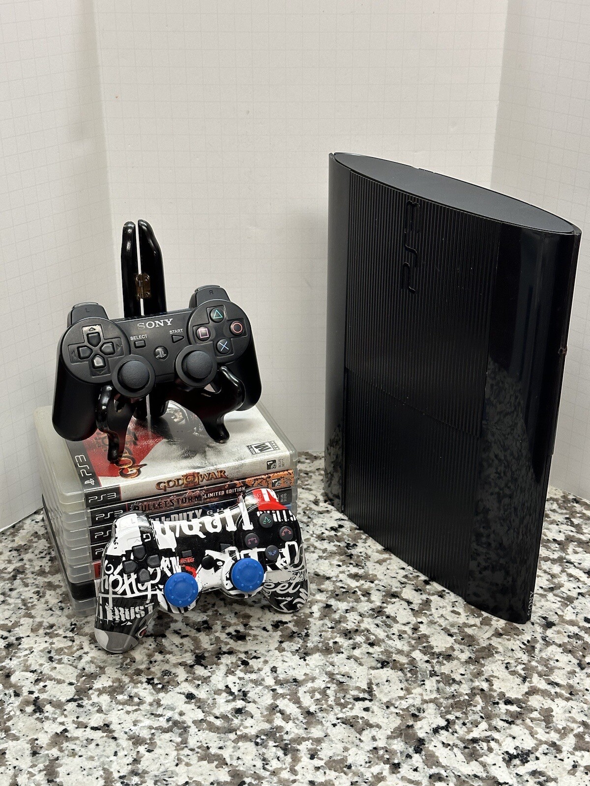 Sony Playstation 3 PS3 CECH-4301C Super Slim 500GB Bundle w/Box 