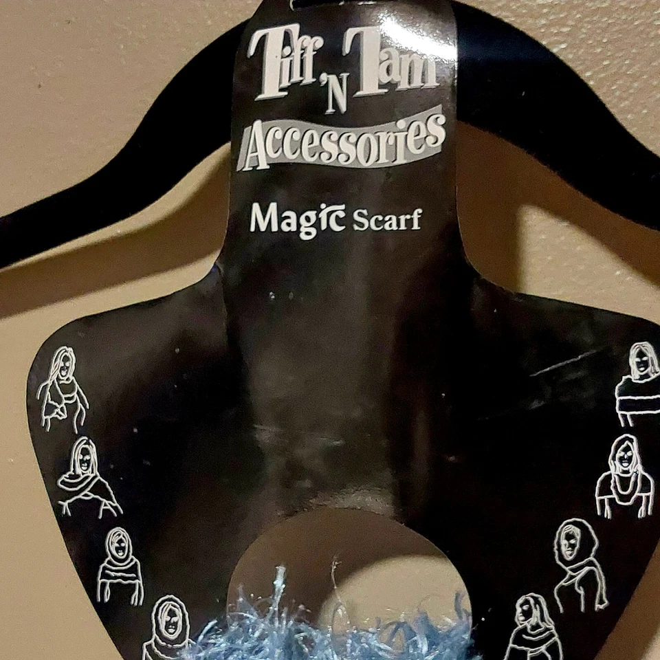 Tiff N Tam 魔术围巾,蓬松蓝色,多种穿着款式,均码适合所有 — 第 3/4 张图片