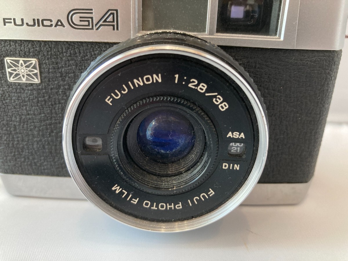 「レトロ フイルムカメラ」FUJICA COMPACT S Fujica Compact S Silver f/2.5 38mm Rangefinder 35mm Film