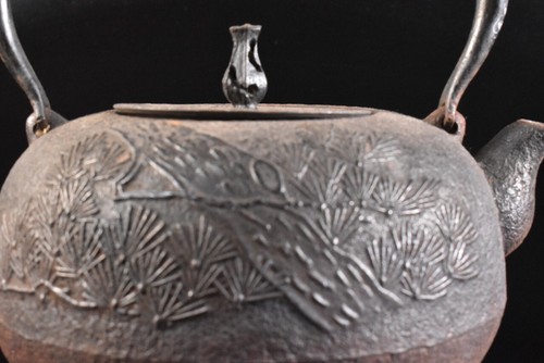 U850: XF Japanese Iron Pine sculpture TEA KETTLE Teapot Tetsubin, auto - Picture 2 of 10