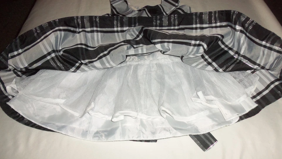 Vestido de fiesta para niños pequeños Jona Michelle negro a cuadros plateado brillante talla 3T usado en excelente estado Foto 4 de 4