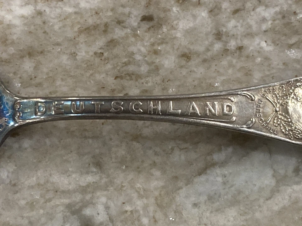 Cuchara de recuerdo Von Hindenburg Deutschland Oneida A1 X Silverplate B946 Foto 3 de 4