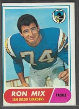 1968 Topps #89 Ron Mix (HOF) (VGEX-EX) San Diego Chargers