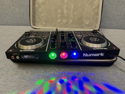 Numark Party Mix DJ Controller – Works Great! - Picture 4 of 11
