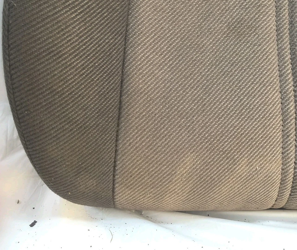 93-96 CAMARO Z28 RS USADO OEM LH asiento delantero inferior del conductor gris color partido negro Foto 2 de 4