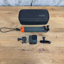 Light Use! GoPro Hero 11 Mini Action Camera Black w/ Hand Grip 132g