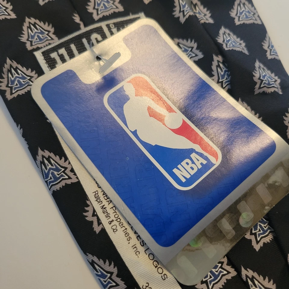 Corbata NBA Minnesota Timberwolves 2005 100 % seda hecha en EE. UU. por corbata estilo RM nueva Foto 3 de 4