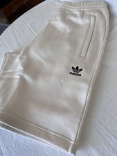 Image of Adidas Originals Essential Short BNWT Size M WonderWhite IY2317