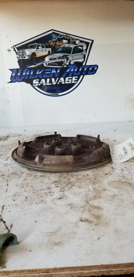 Tampa de roda compatível com 92-96 Lumina Van 363291 - Imagem 2 de 2