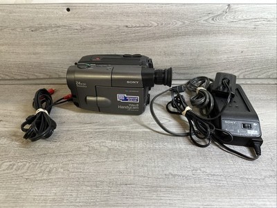 SonyHandycam CCD-TRV40 Video8 Analog Tape Camcorder Video Camera Tested READ