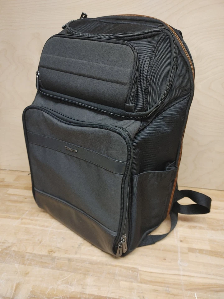 Mochila Targus 15.6 CitySmart EVA Pro - TSB895 Foto 3 de 4