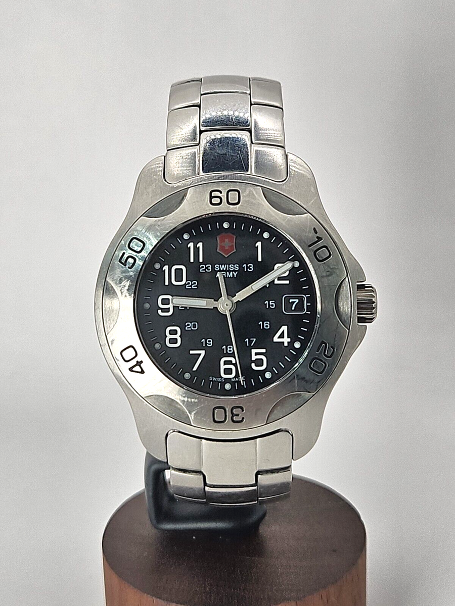 Victorinox Men's Swiss Army Officers Watch 24685 Silver Bracelet&
