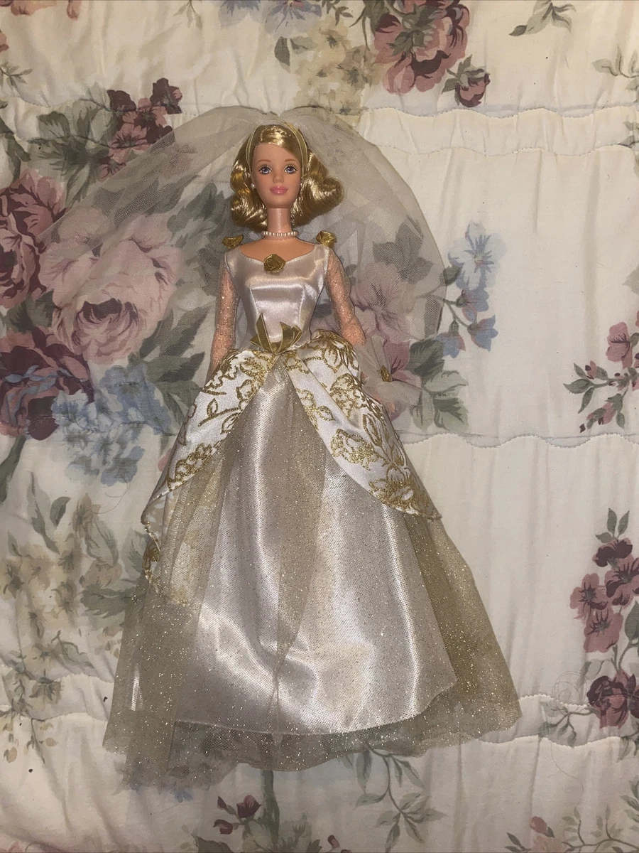 Bridal Barbie 1991 Blonde Hair Wedding Dress Gold White Veil Twist and Turn