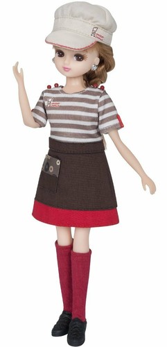 Poupée TAKARA TOMY Licca-chan LD-17 – Tenue Shearling Mix – Neuve Sous Blister