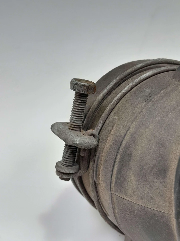 1991 - 1997 Toyota Previa Engine Cool Air Intake Duct OEM 52830-95D00 - Image 4 of 4