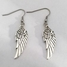 1 PAAR OHRRINGE SILBER EDELSTAHL FLÜGEL UND ROSA 31mm HYPOALLERGEN